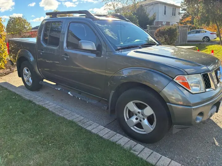 Nissan Frontier 2005 photo 3