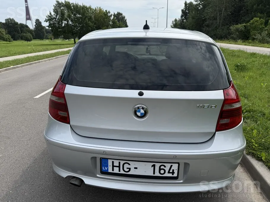 BMW 118D 2008 photo 5
