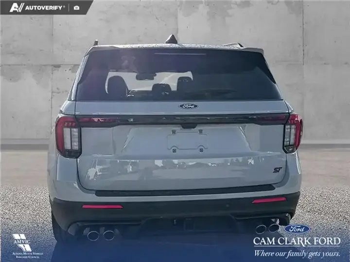 Ford Explorer 2027 photo 5