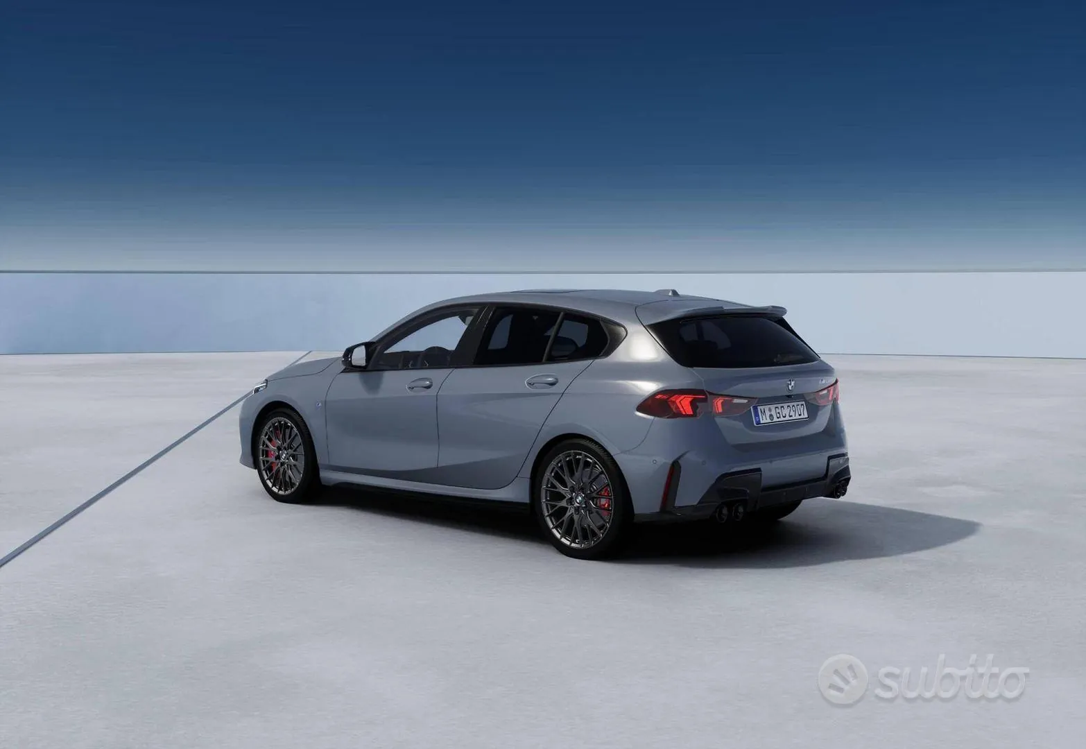 BMW Serie 1 M135 2023 photo 2