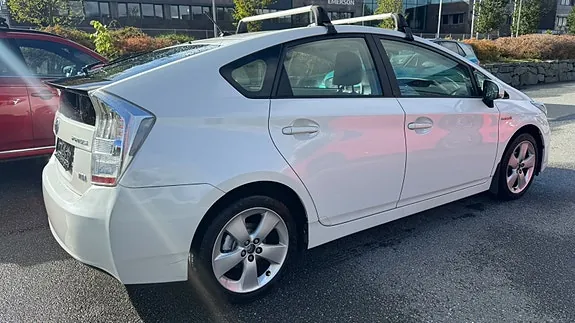 Toyota Prius 2010 photo 3