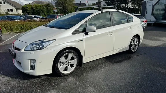 Toyota Prius 2010 photo 2