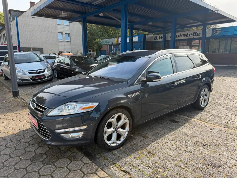 Ford Monde