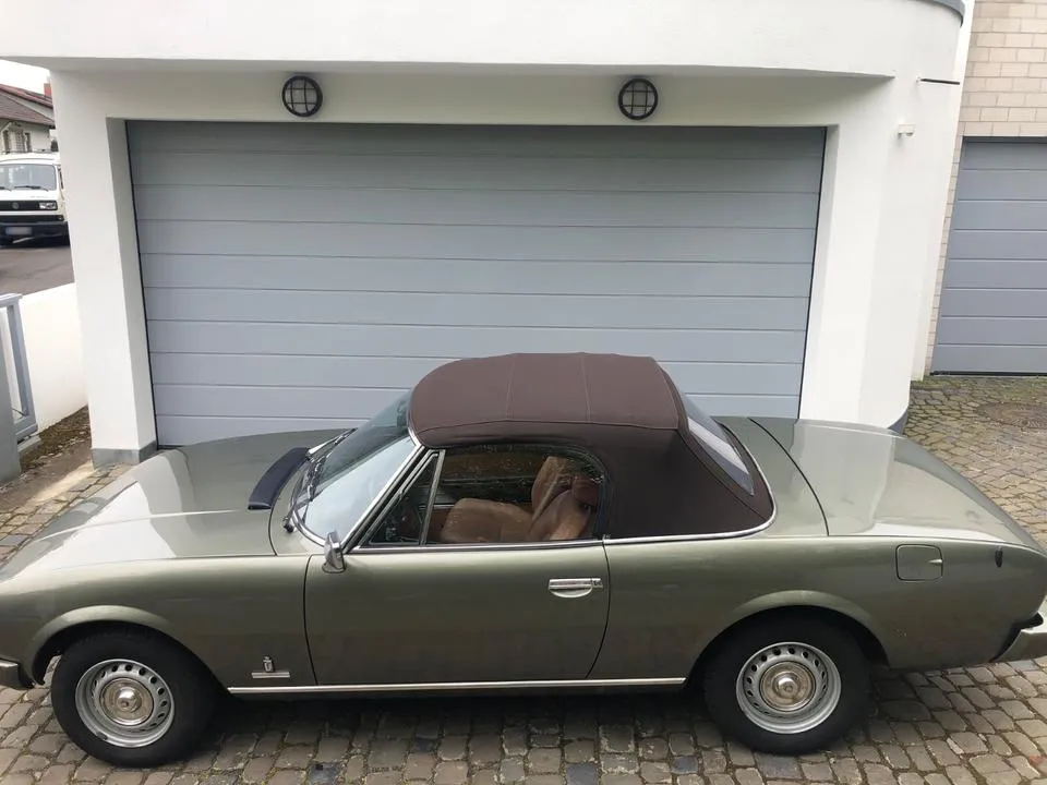 Peugeot 504