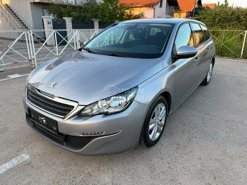 Peugeot 308 2015 photo 2