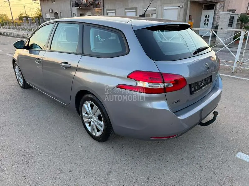 Peugeot 308 2015 photo 4