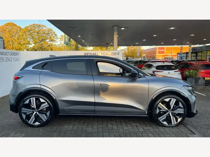 Renault Megane 2024 photo 3