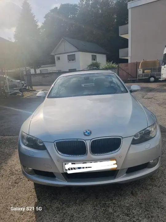 BMW 320I