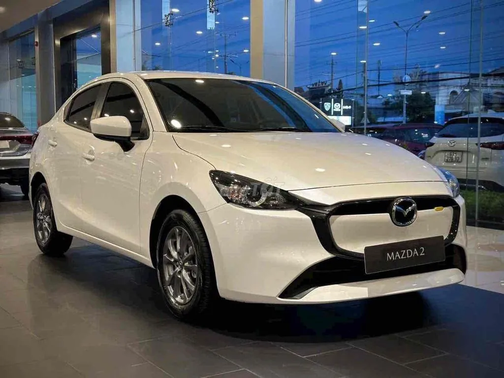 Mazda 2 2026 photo 4
