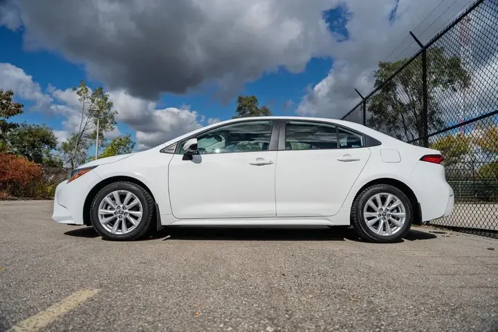 Toyota Corolla 2025 photo 5