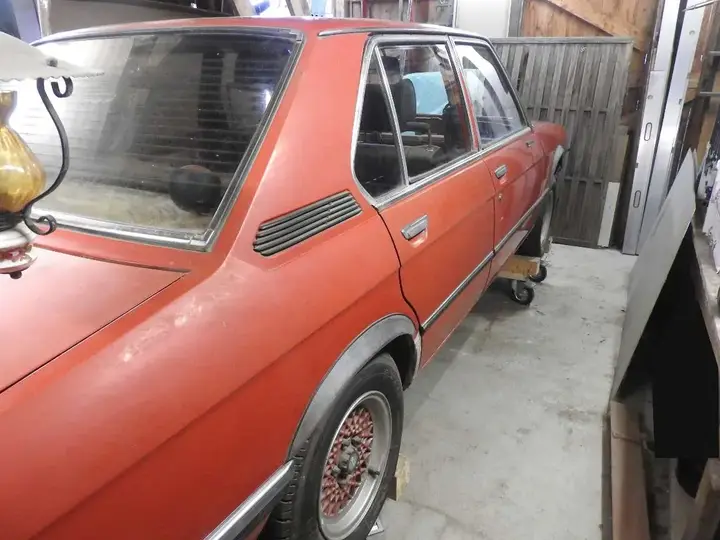 BMW 5 Series 1972 photo 3