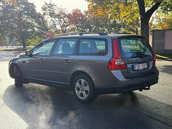 Volvo V70 2008 photo 4