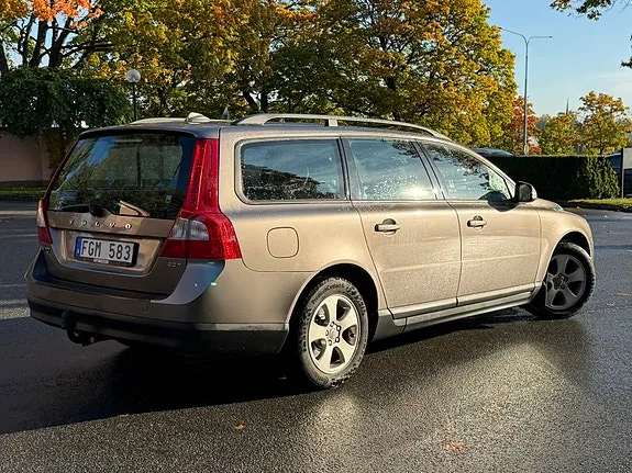 Volvo V70 2008 photo 3