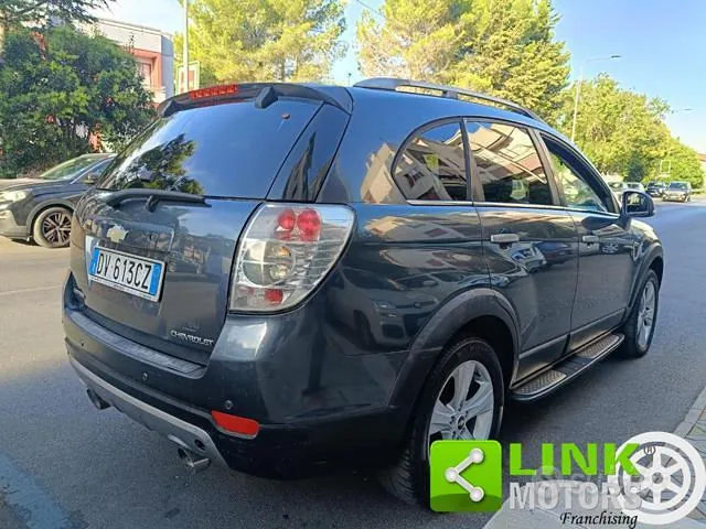 Chevrolet Captiva 2009 photo 2