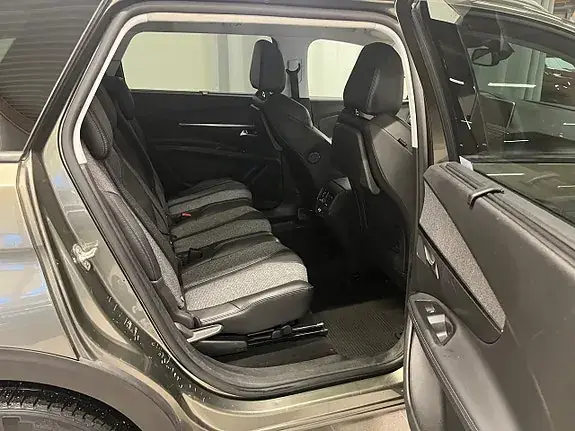 Peugeot 5008 2018 photo 4