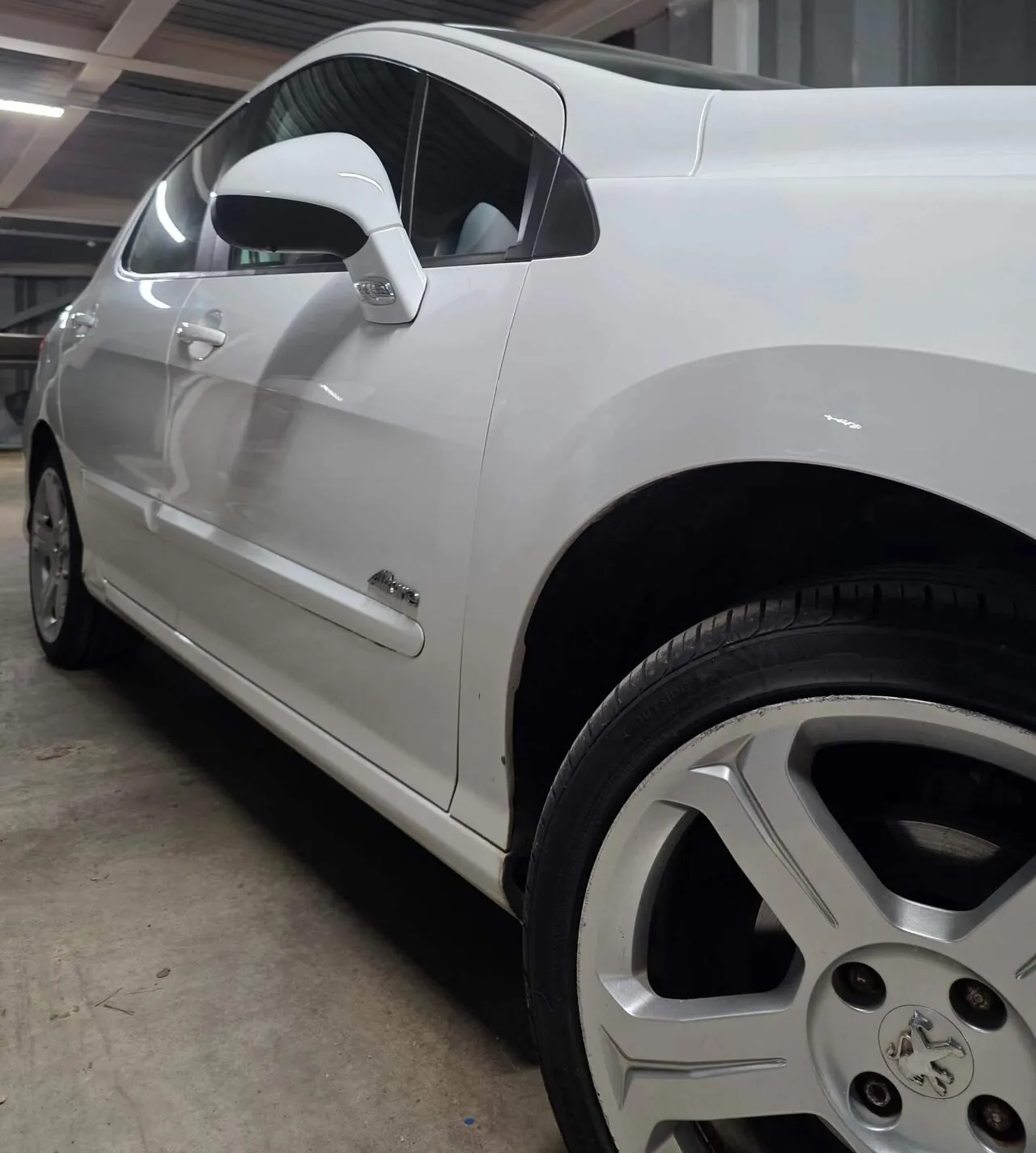Peugeot 308 2010 photo 3