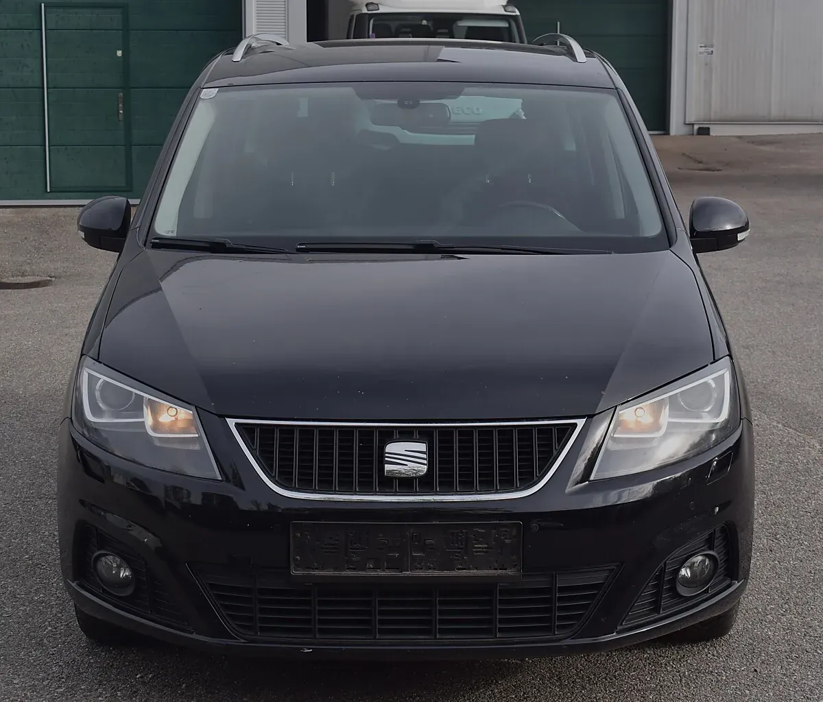 Seat Alhambra 2013 photo 2