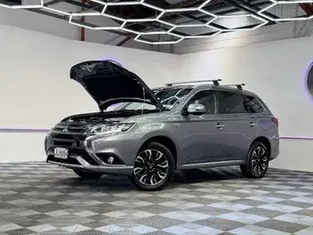 Mitsubishi Outlander 2015 photo 4