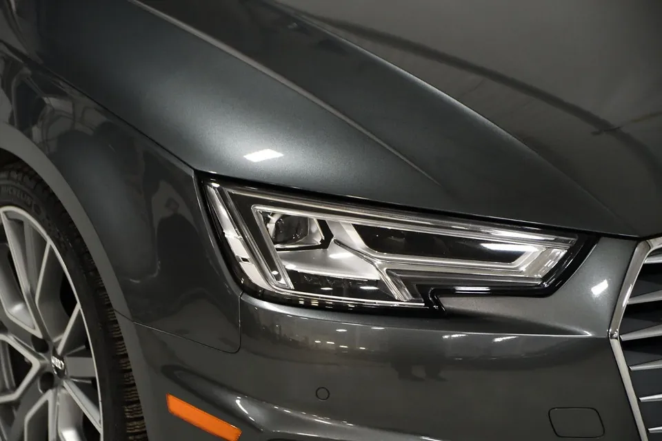 Audi A4 2019 photo 3
