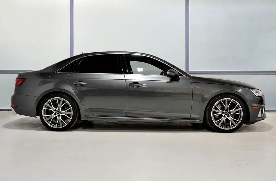 Audi A4 2019 photo 5