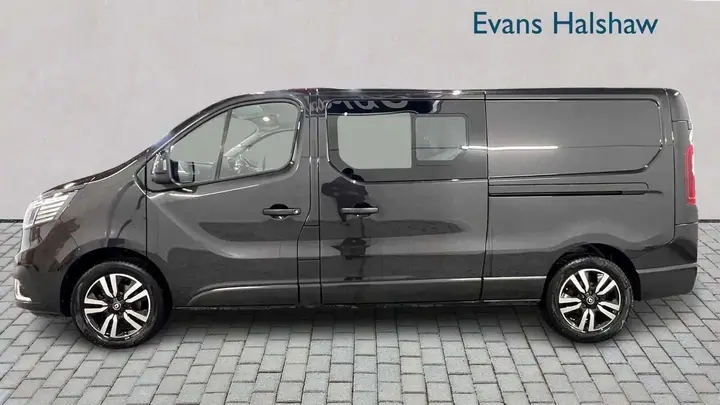 Renault Trafic 2023 photo 5