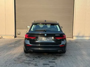 BMW 530E 2022 photo 3
