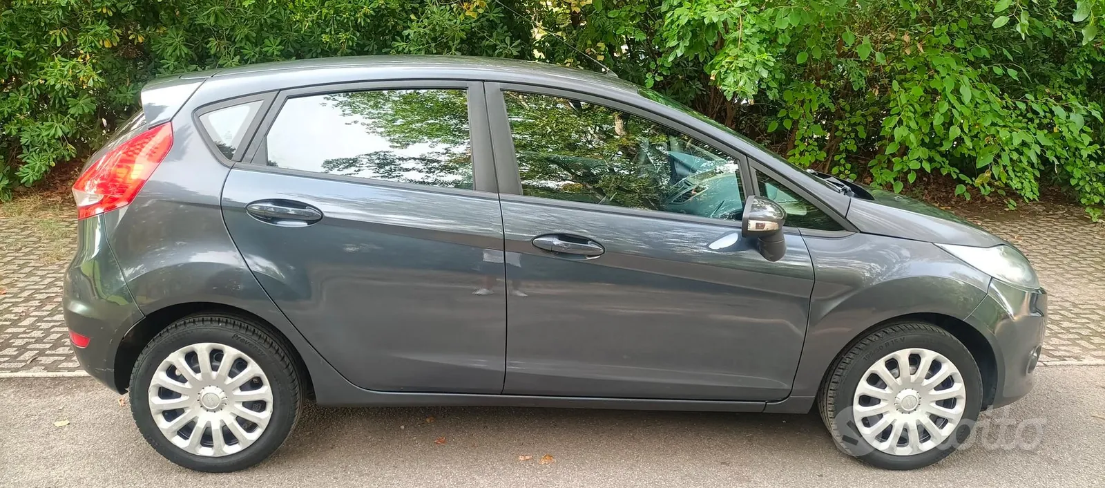 Ford Fiesta 2009 photo 5