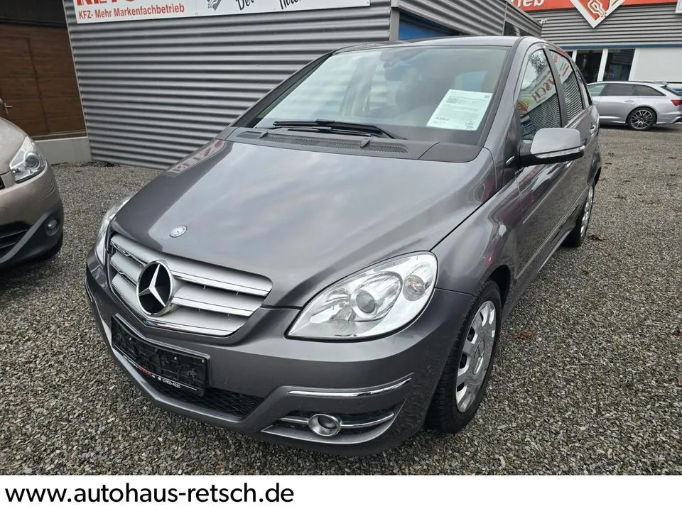 Mercedes-Benz B 160