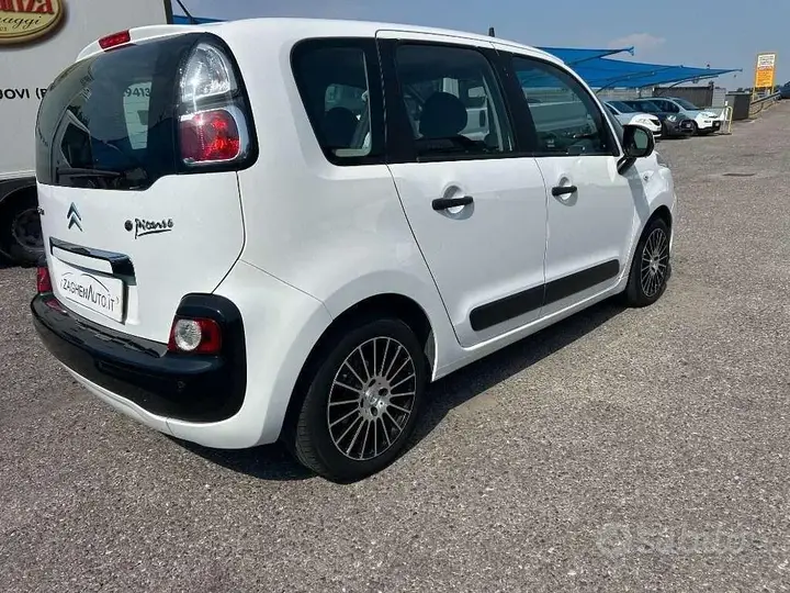 Citroen C3 Picasso 2010 photo 3