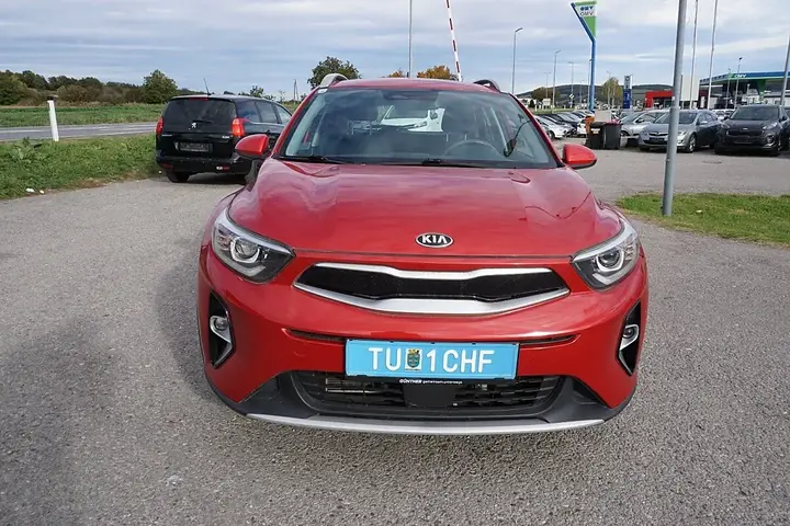 Kia Stonic 2021 photo 2