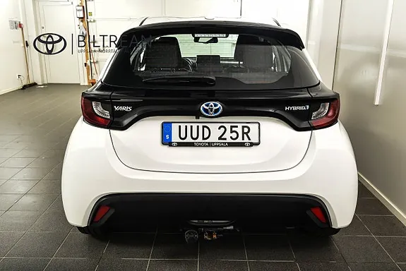 Toyota Yaris 2023 photo 4