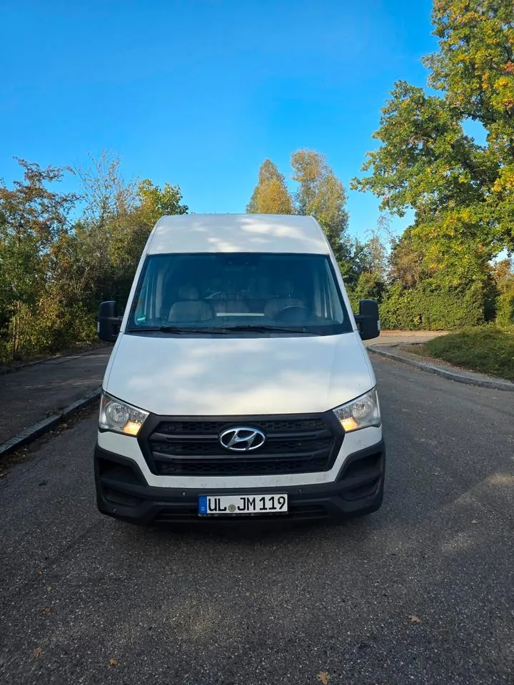 Hyundai H350