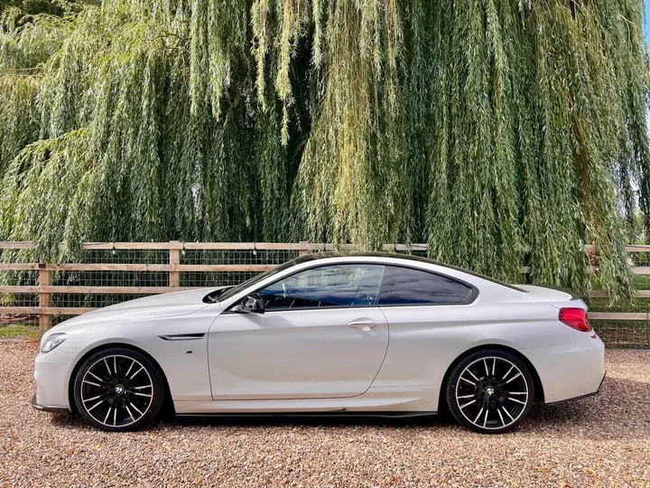 BMW 6 Series 2012 photo 5