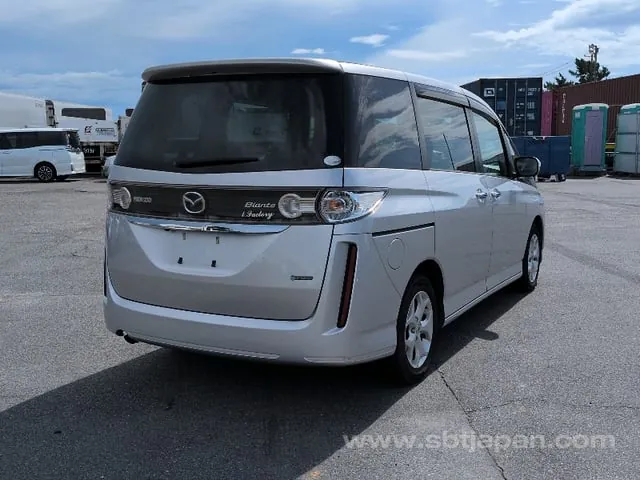 Mazda Biante 20S 2011 photo 4