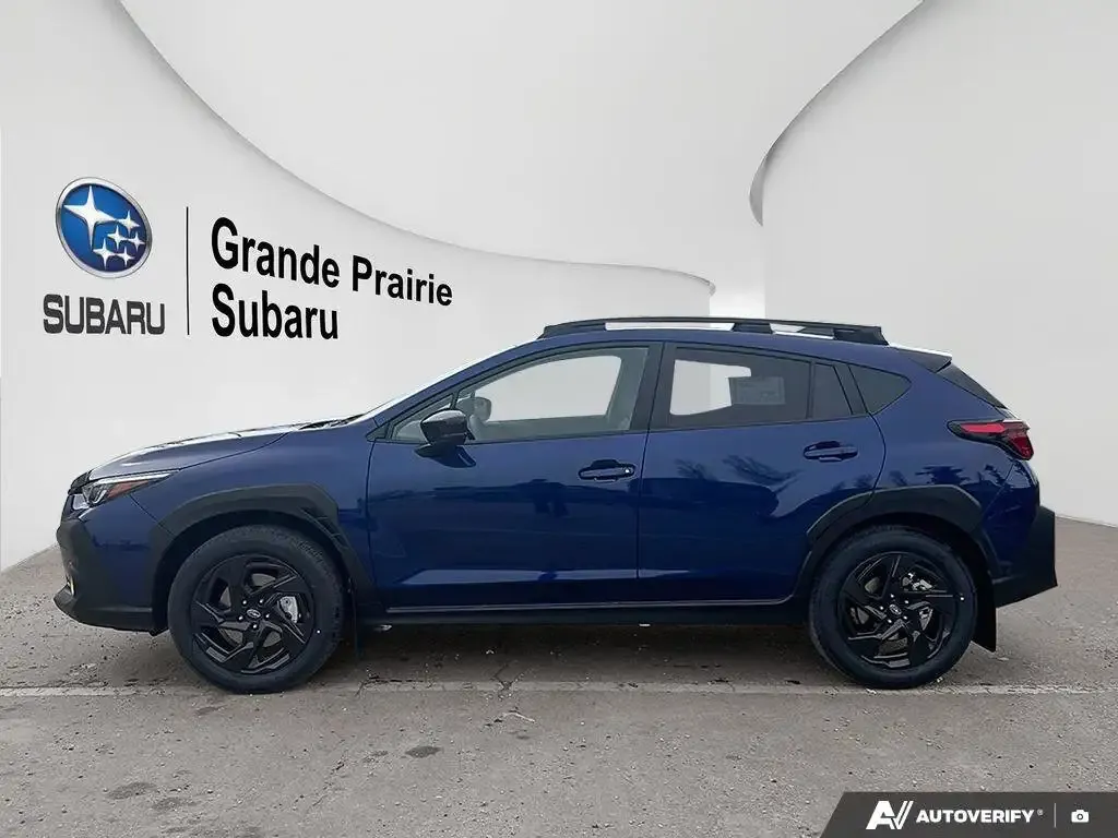 Subaru Crosstrek 2026 photo 2