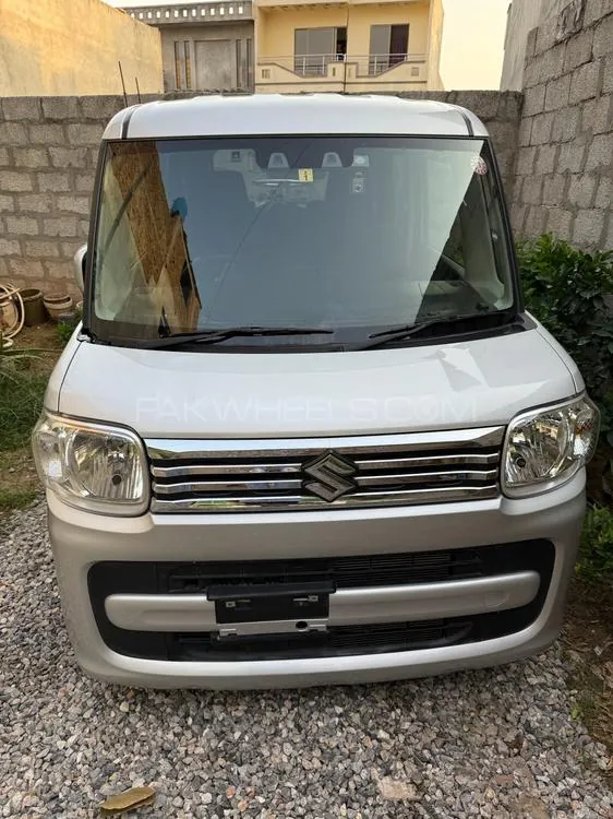 Suzuki Spacia