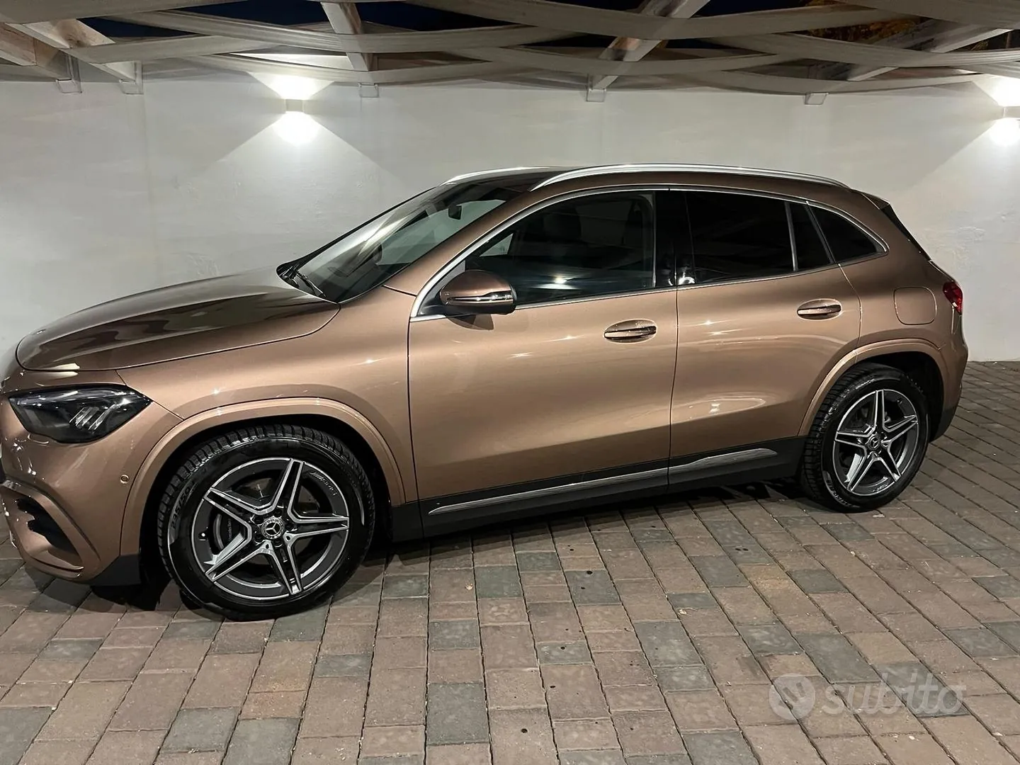 Mercedes-Benz Gla 2023 photo 2