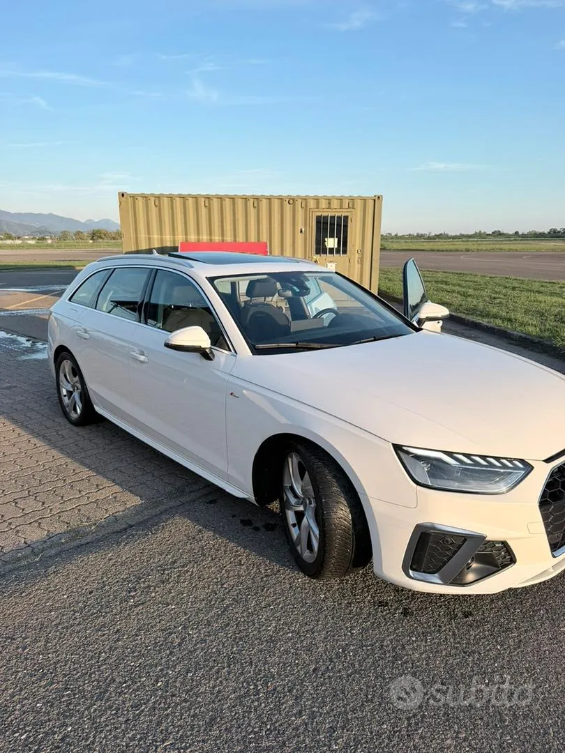 Audi A4 2019 photo 3