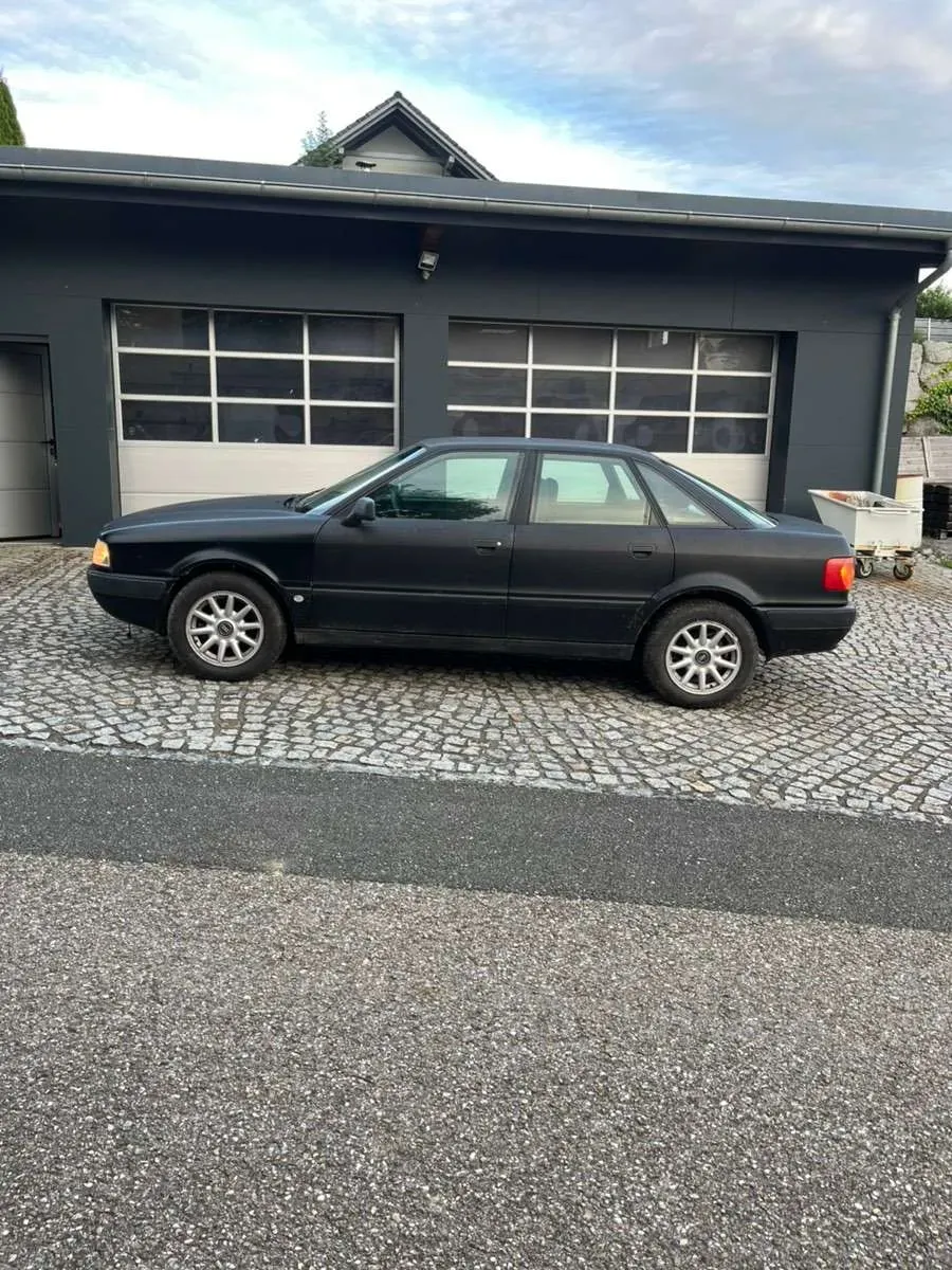 Audi 80 1995 photo 2