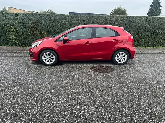 Kia Rio 2016 photo 3