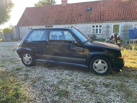 Renault 5 1988 photo 3