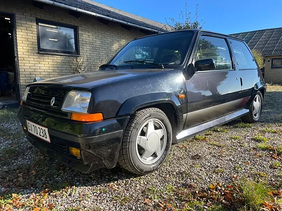 Renault 5 1988 photo 2