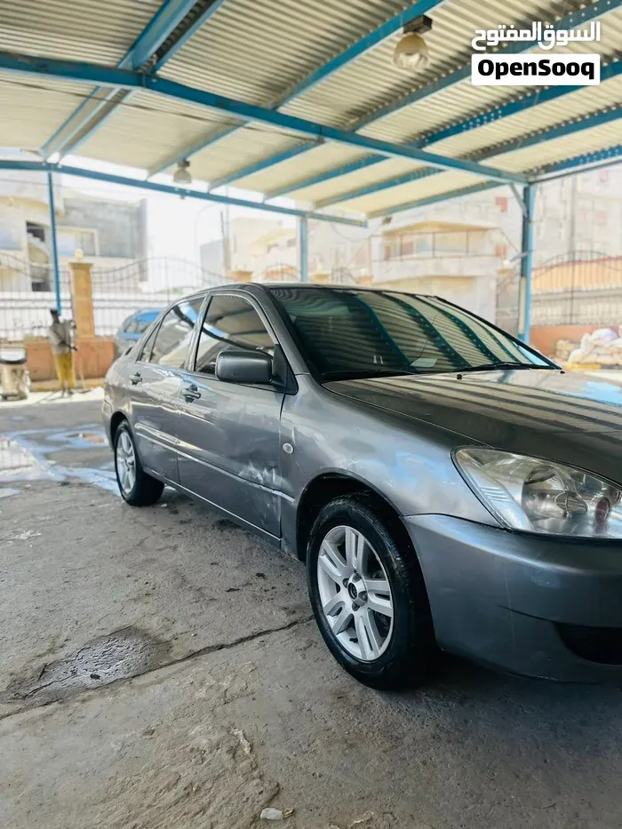 Mitsubishi Lancer 2012 photo 2