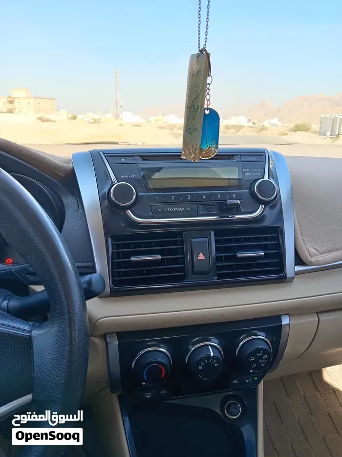 Toyota Yaris 2016 photo 4