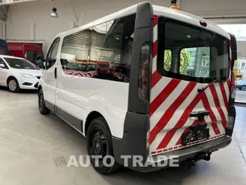 Opel Vivaro 2004 photo 3