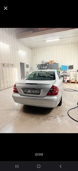 Mercedes-Benz E220 D 2004 photo 3