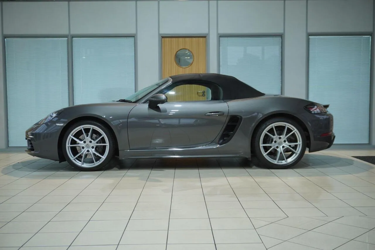 Porsche 718 Boxster 2016 photo 3
