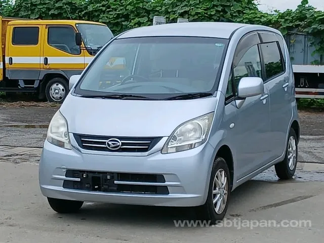 Daihatsu Move 2009 photo 3
