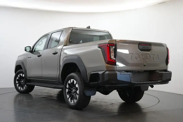 Toyota Hilux 2026 photo 4