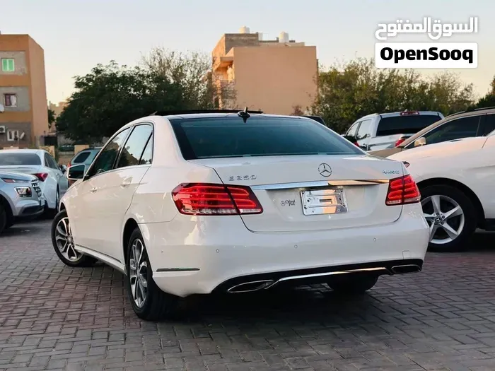 Mercedes-Benz E350 2015 photo 4